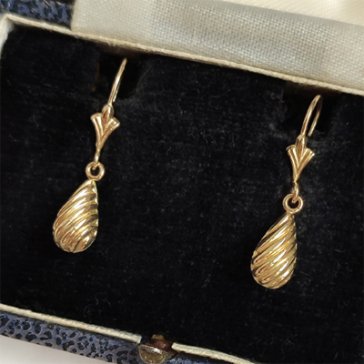 Earrings - BAU ANTIQUES